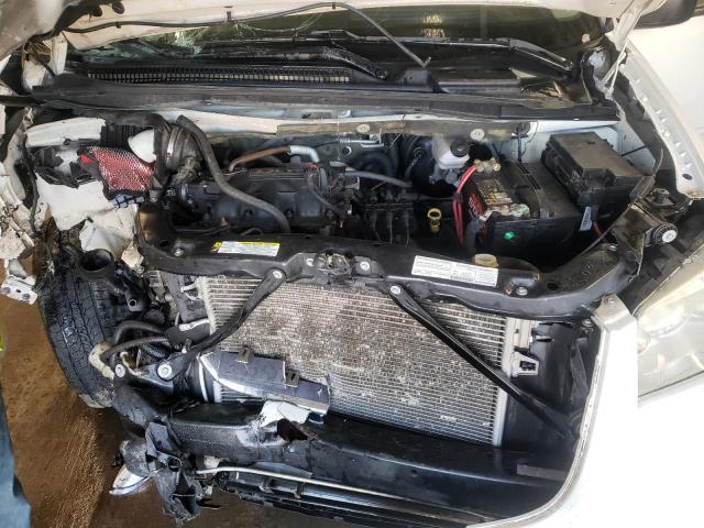 Photo 7 from auction – 2008 CHRYSLER TOWN & COU with VIN 2A8HR44H28R781565