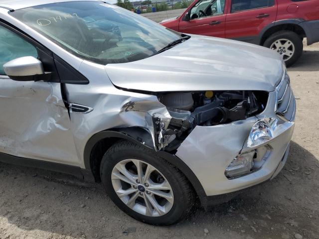 Photo 9 from auction – 2017 FORD ESCAPE SE with VIN 1FMCU0GD6HUD74199