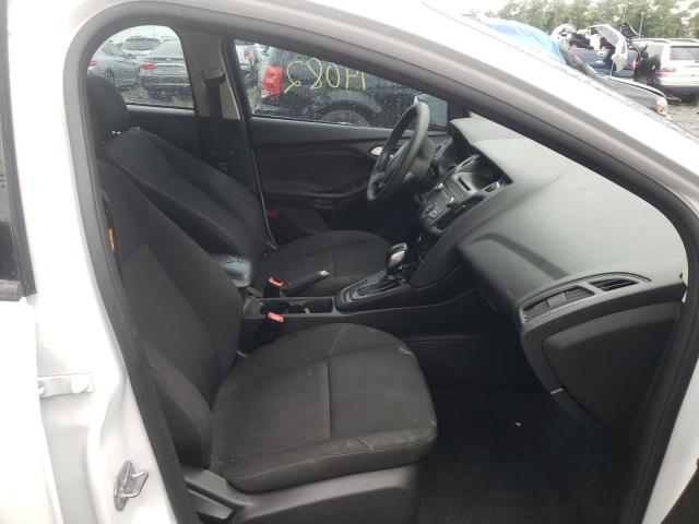 Фото 5 с аукциона – 2017 FORD FOCUS SE с VIN 1FADP3FE7HL312026