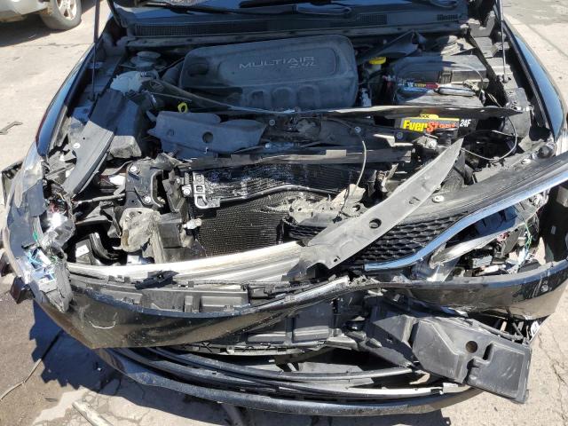 Photo 7 from auction – 2015 CHRYSLER 200 LIMITE with VIN 1C3CCCAB1FN751128