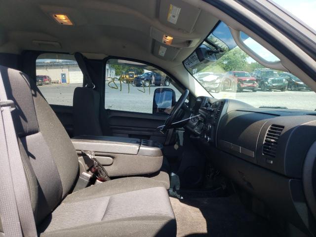 Photo 5 from auction – 2011 GMC SIERRA K15 with VIN 1GTR2VE36BZ337515