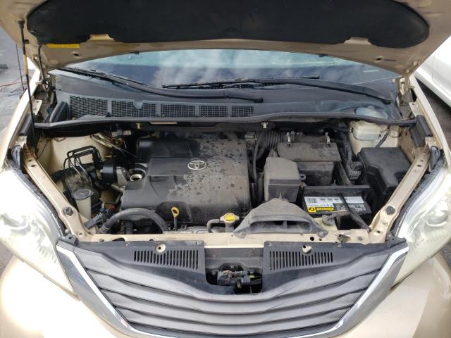 Photo 7 from auction – 2011 TOYOTA SIENNA XLE with VIN 5TDYK3DC0BS078779