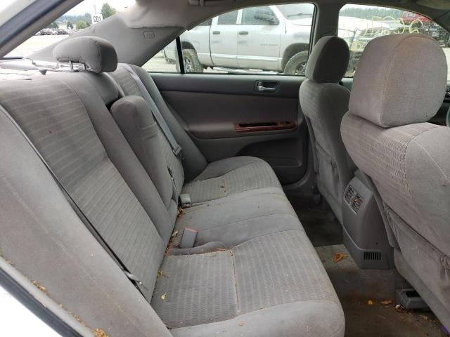Photo 6 from auction – 2005 TOYOTA CAMRY LE with VIN 4T1BE30K55U530974
