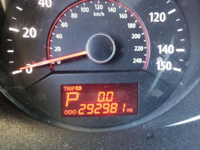 Photo 8 from auction – 2011 KIA SORENTO EX with VIN 5XYKUDA26BG015314