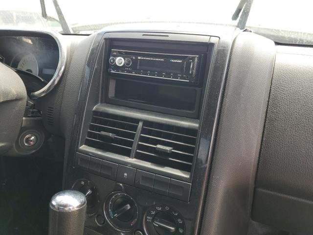 Photo 9 from auction – 2008 FORD EXPLORER S with VIN 1FMEU33E98UA56277