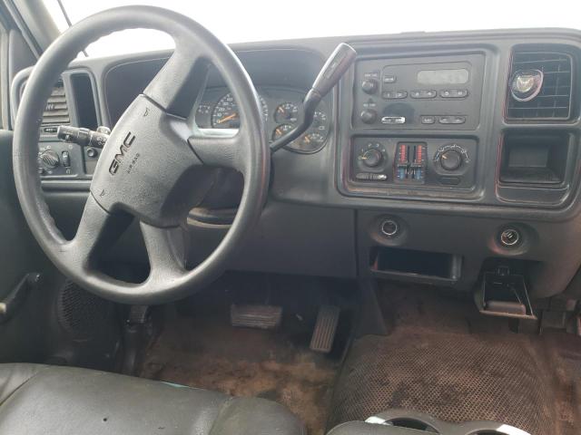 Photo 9 from auction – 2005 GMC NEW SIERRA with VIN 1GTEC14X85Z311530