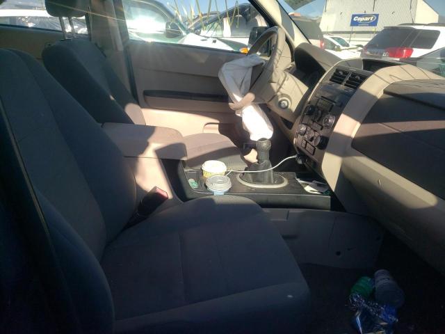 Photo 5 from auction – 2010 FORD ESCAPE XLS with VIN 1FMCU0C73AKA94872