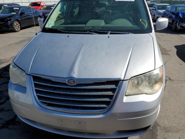 Photo 9 from auction – 2010 CHRYSLER TOWN & COU with VIN 2A4RR5D14AR346258