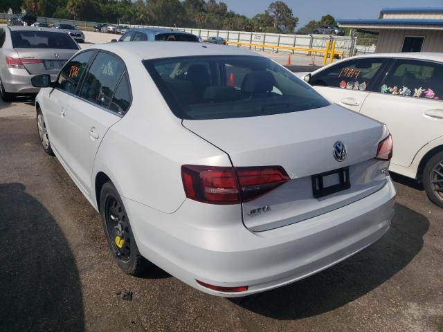 Photo 3 from auction – 2017 VOLKSWAGEN JETTA S with VIN 3VW2B7AJ4HM249359