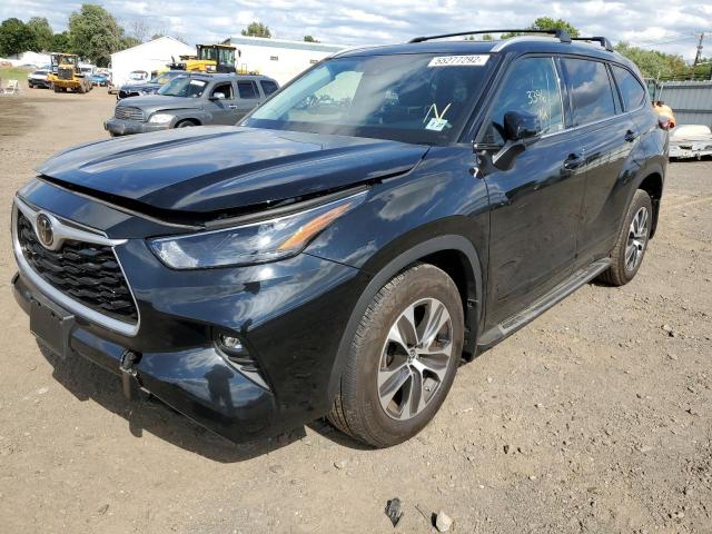 Photo 2 from auction – 2022 TOYOTA HIGHLANDER with VIN 5TDGZRBH8NS204450