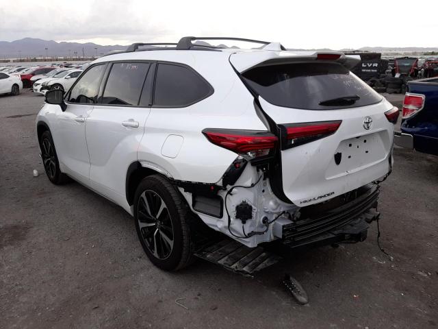 Photo 3 from auction – 2022 TOYOTA HIGHLANDER with VIN 5TDJZRAH7NS095289
