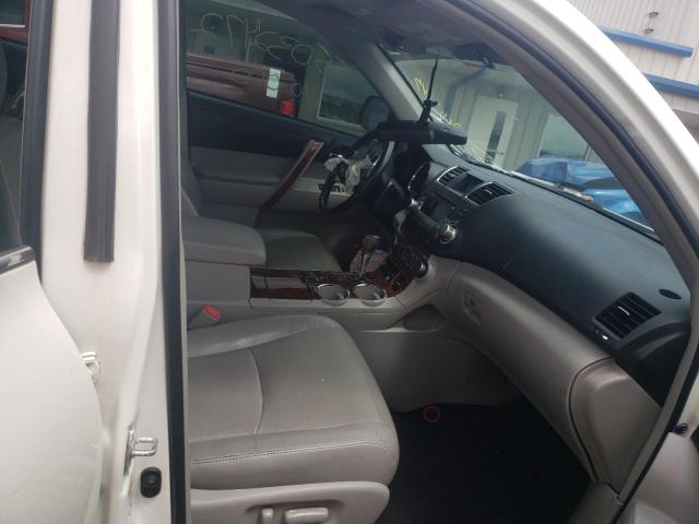 Photo 5 from auction – 2011 TOYOTA HIGHLANDER with VIN 5TDDK3EH3BS089140