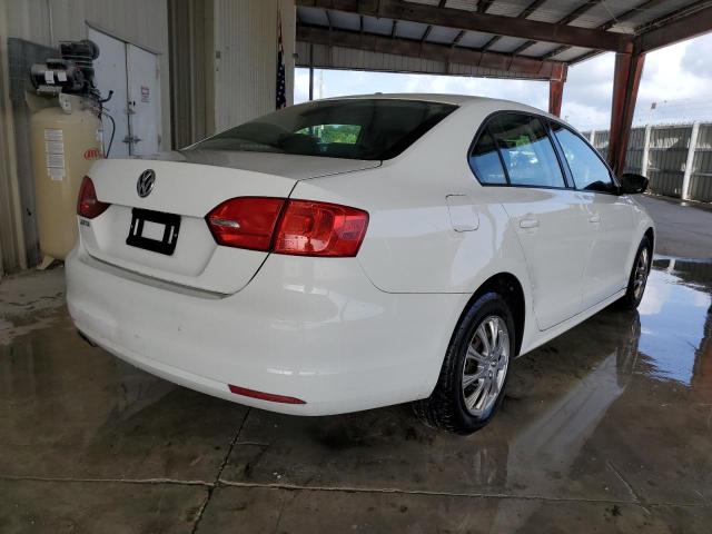 Photo 4 from auction – 2014 VOLKSWAGEN JETTA BASE with VIN 3VW2K7AJ0EM432348