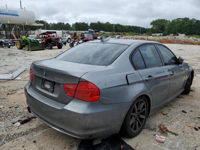 Photo 4 from auction – 2010 BMW 328 I with VIN WBAPH7G52ANM48131