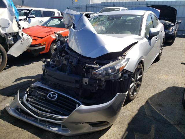 Photo 2 from auction – 2018 MAZDA 3 TOURING with VIN 3MZBN1V32JM205866