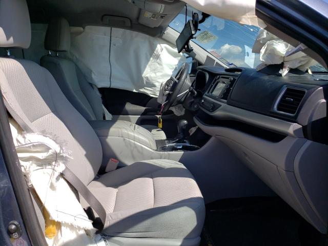 Photo 5 from auction – 2016 TOYOTA HIGHLANDER with VIN 5TDBKRFH0GS254416