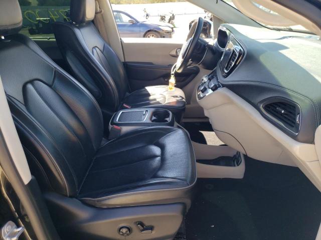 Photo 5 from auction – 2019 CHRYSLER PACIFICA H with VIN 2C4RC1N79KR590380