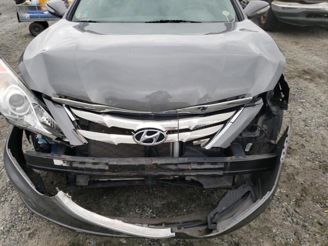 Photo 7 from auction – 2011 HYUNDAI SONATA SE with VIN 5NPEC4AB7BH260633