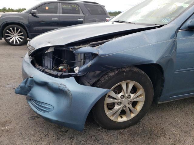 Photo 9 from auction – 2004 TOYOTA CAMRY LE with VIN 4T1BF30K04U588678
