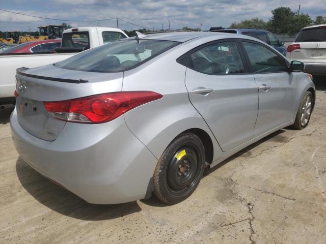 Photo 4 from auction – 2011 HYUNDAI ELANTRA GL with VIN 5NPDH4AE8BH042885