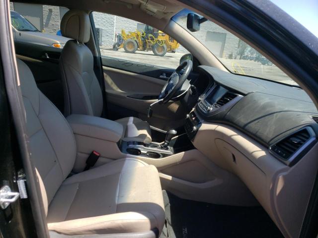 Photo 5 from auction – 2017 HYUNDAI TUCSON LIM with VIN KM8J33A45HU434705