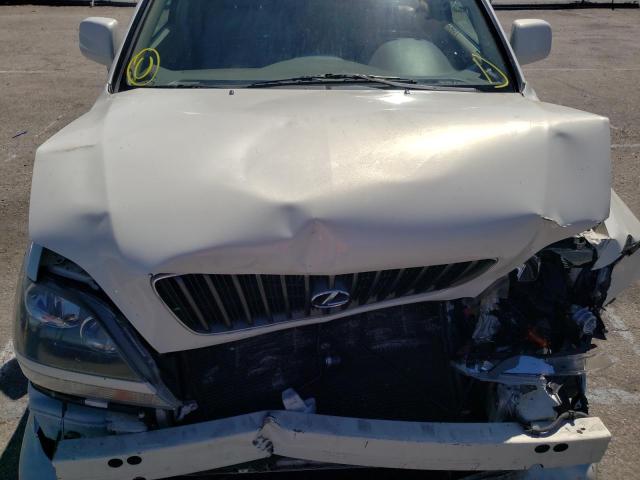 Photo 7 from auction – 2000 LEXUS RX 300 with VIN JT6GF10U0Y0047330