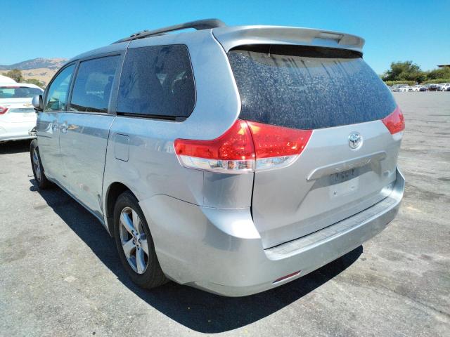Photo 3 from auction – 2012 TOYOTA SIENNA LE with VIN 5TDKK3DC5CS185401