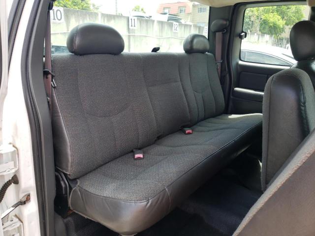 Photo 6 from auction – 2003 CHEVROLET SILVERADO with VIN 1GCHC29U53E330669