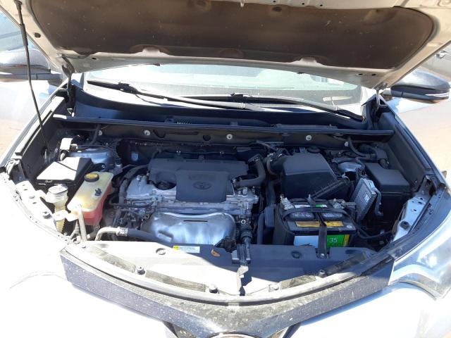 Photo 7 from auction – 2016 TOYOTA RAV4 SE with VIN 2T3NFREV3GW254143