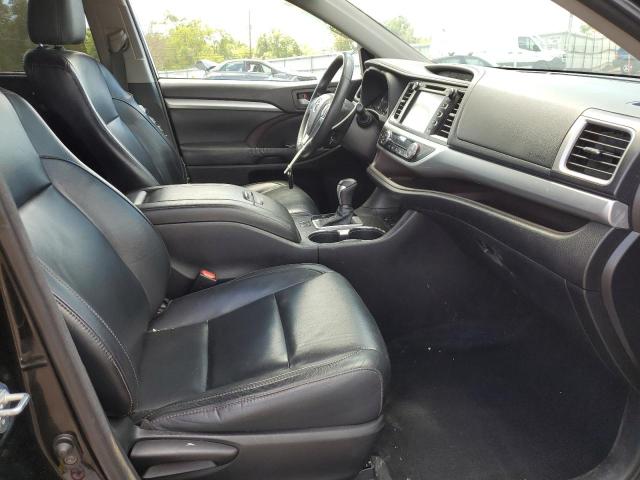 Photo 5 from auction – 2015 TOYOTA HIGHLANDER with VIN 5TDJKRFH1FS193202