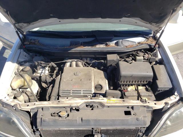 Photo 7 from auction – 2000 LEXUS RX 300 with VIN JT6HF10U3Y0128634