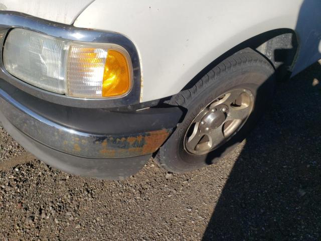 Photo 9 from auction – 2003 FORD F150 with VIN 1FTRF17263NB83771