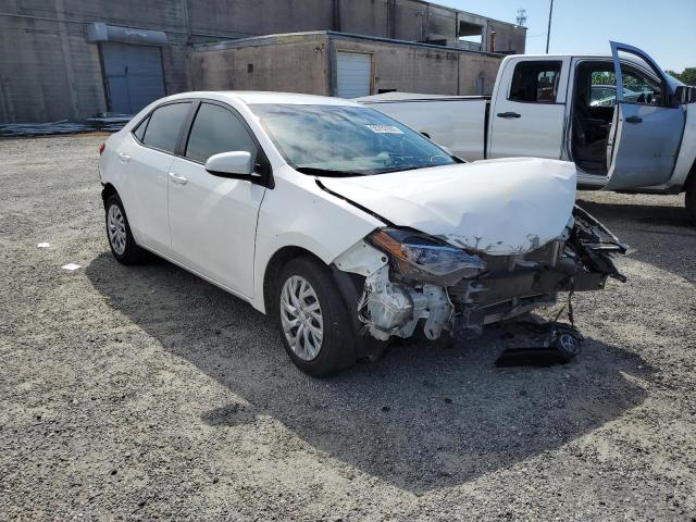 TOYOTA COROLLA L 2018 with VIN 5YFBURHE1JP751679 - Photo from auction
