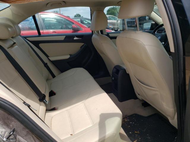 Photo 6 from auction – 2012 VOLKSWAGEN JETTA SE with VIN 3VWBX7AJ4CM327780