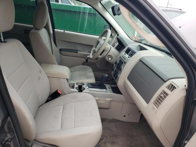 صورة رقم 5 من المزاد - 2010 FORD ESCAPE XLT مع VIN 1FMCU0D75AKD09036