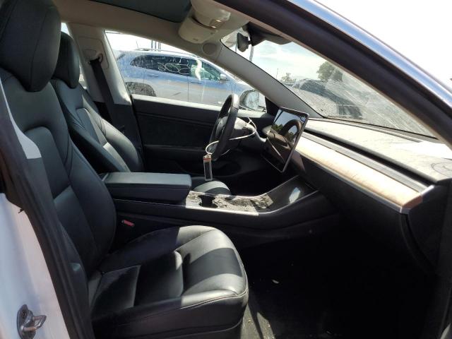 Photo 5 from auction – 2019 TESLA MODEL 3 with VIN 5YJ3E1EA5KF476691