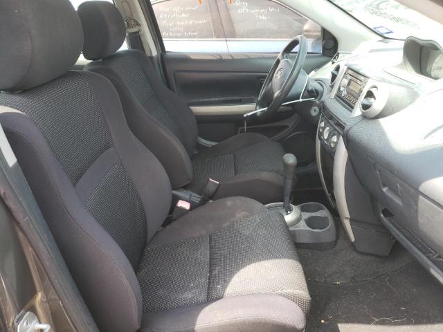 Photo 5 from auction – 2004 TOYOTA SCION XA with VIN JTKKT624840070279