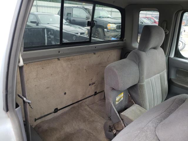 Photo 6 from auction – 2000 NISSAN FRONTIER K with VIN 1N6DD26S3YC352281