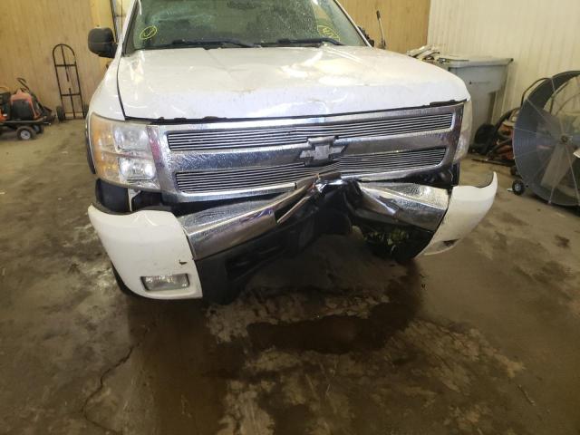 Photo 9 from auction – 2011 CHEVROLET silverado with VIN 1GCRKSE31BZ126818