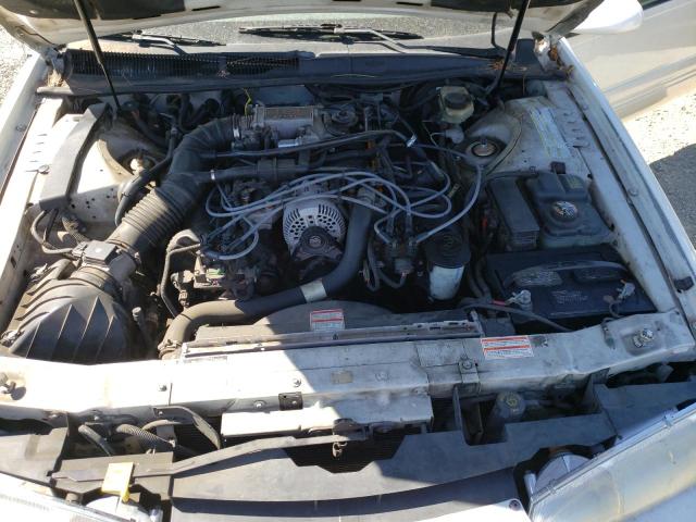 Photo 7 from auction – 1996 FORD THUNDERBIR with VIN 1FALP62W0TH151655