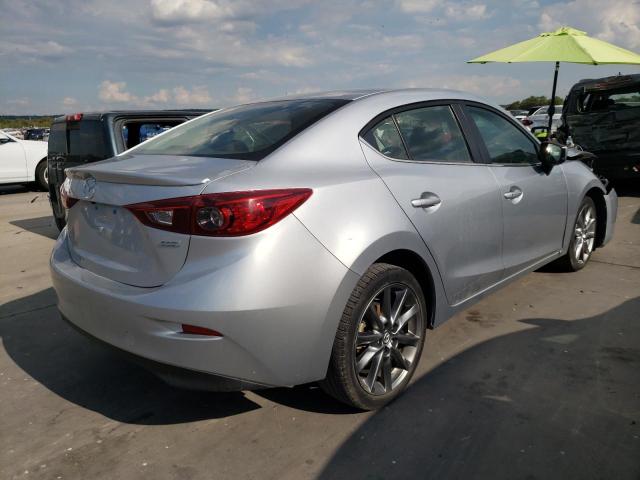 Photo 4 from auction – 2018 MAZDA 3 TOURING with VIN 3MZBN1V37JM202980