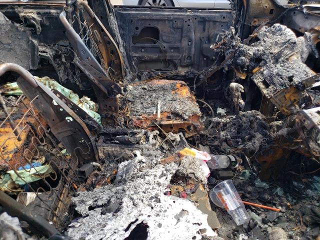 Foto 5 de la subasta – 2003 TOYOTA HIGHLANDER con VIN JTEHF21A830119399