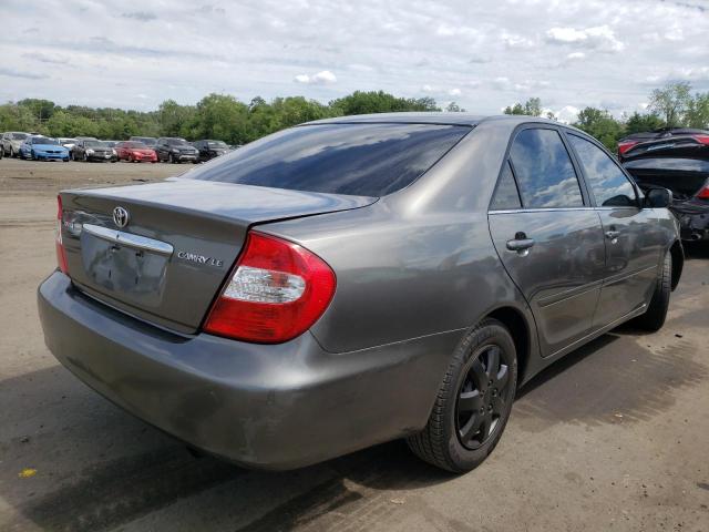 Photo 4 from auction – 2004 TOYOTA CAMRY LE with VIN 4T1BE32K14U817658