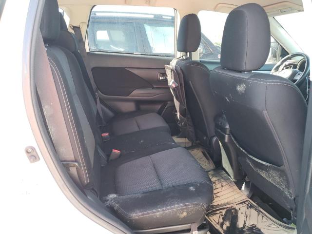 Photo 6 from auction – 2017 MITSUBISHI OUTLANDER with VIN JA4AZ2A38HZ032663