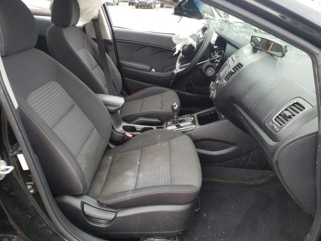 Photo 5 from auction – 2017 KIA FORTE LX with VIN 3KPFL4A70HE088622