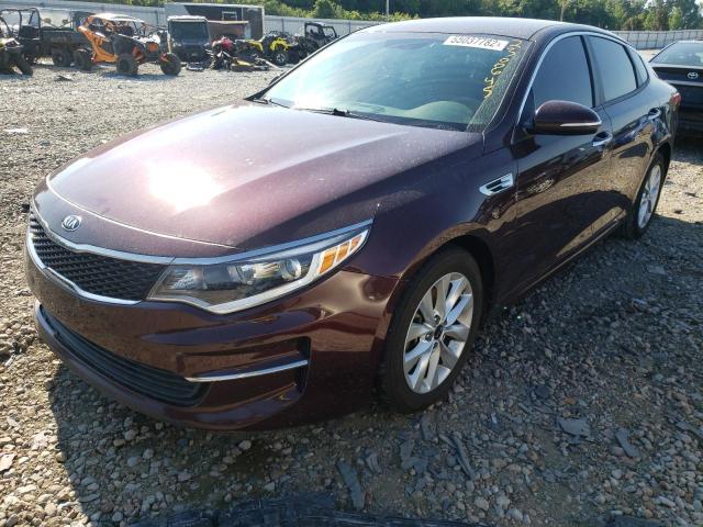 Photo 2 from auction – 2017 KIA OPTIMA LX with VIN 5XXGT4L38HG133280
