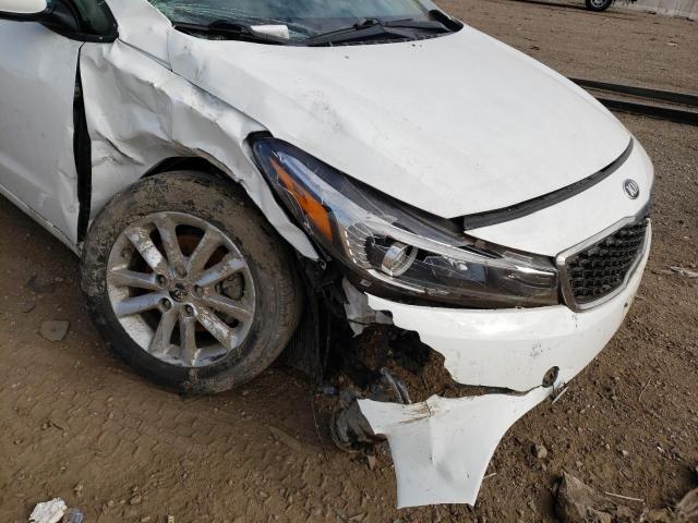 Photo 9 from auction – 2017 KIA FORTE LX with VIN 3KPFL4A71HE011872