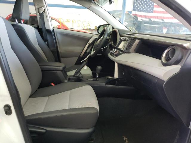 Photo 5 from auction – 2013 TOYOTA RAV4 LE with VIN JTMBFREV4DD024476