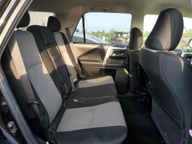 Photo 6 from auction – 2018 TOYOTA 4RUNNER SR with VIN JTEZU5JR7J5166070