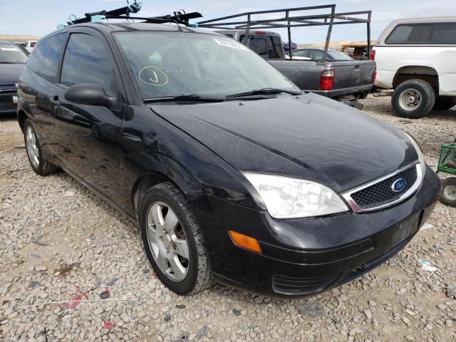 FORD FOCUS ZX3 2007 with VIN 1FAFP31N97W294397 - Photo from auction